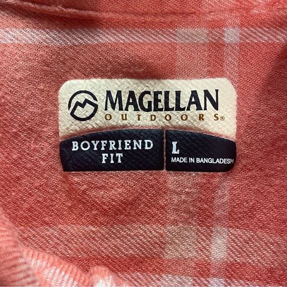 Women’s Magellan Outdoors Boyfriend Fit Long Sleeve Pink Button Down Sz L - Picture 5 of 9